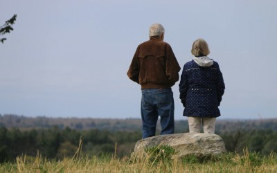 Spouses With a Joint Trust: What Happens If You Die Days Apart?